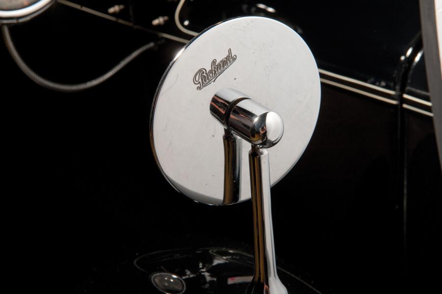  Packard Custom Eight Phaeton 1930 года  (фото 7 из 23)